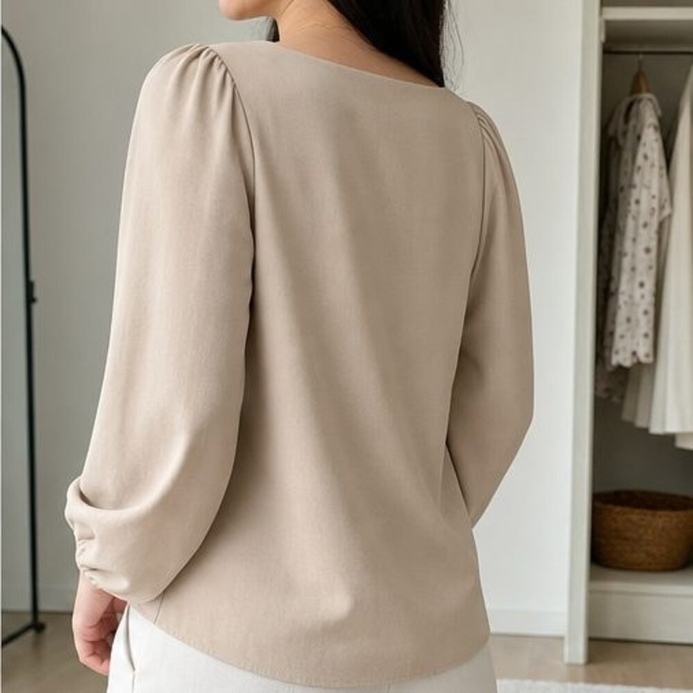 Sand Button Blouse - Picture 3 of 6